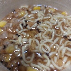 卵黒胡麻ラーメン